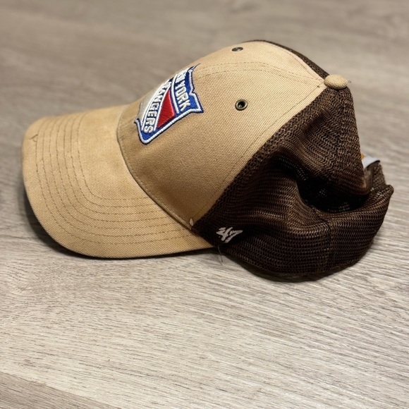 Carhartt New York Rangers Tan and Brown SnapBack - Picture 3 of 8
